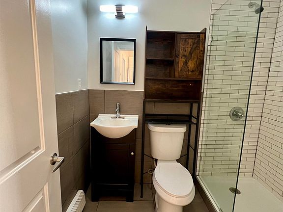 5th image of 332 Communipaw Ave APT 1
