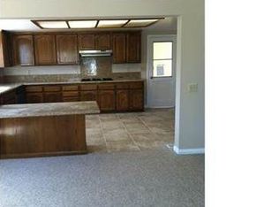 1366 Kilby Ln, Vista, CA 92083