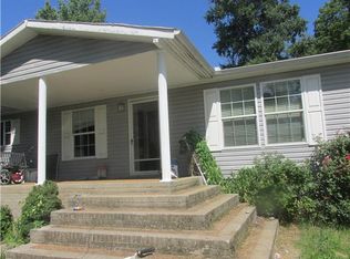 1394 Cowan Rd, Dickson, TN 37055