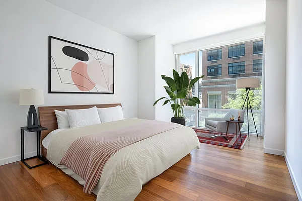 Sold by Compass | media 21