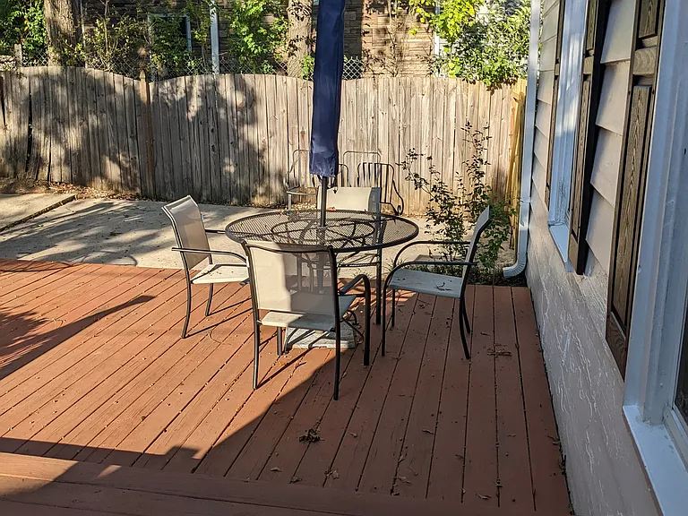 209 E Faris Rd — Photo 14