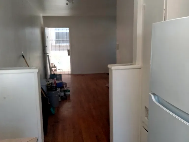 1422 N Hollywood Way — Photo 11