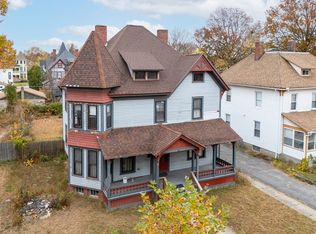 15 Clarendon St, Springfield, MA 01109