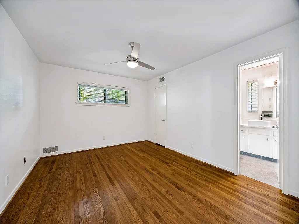 3 bed, 2.5 bath, 2116 sqft, $4,500 — Photo 3