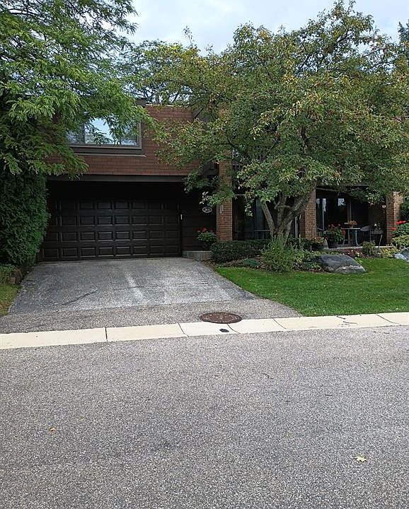 2185 Rhine Rd West Bloomfield, MI Zillow Apartments for Rent in