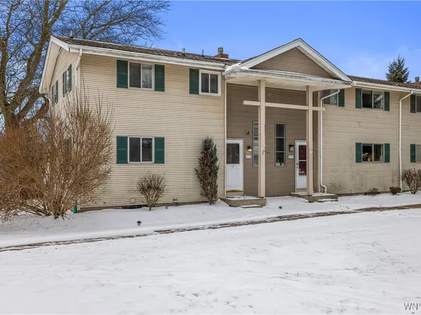 4723 Tuscarora Rd, Niagara Falls, NY 14304