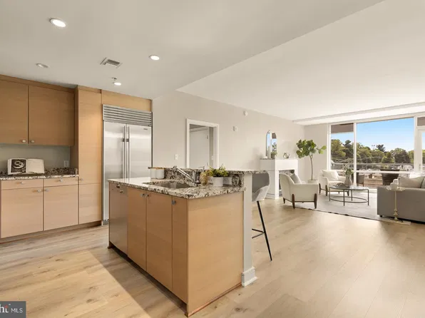 6820 Wisconsin Ave #5013, Bethesda, MD 20814