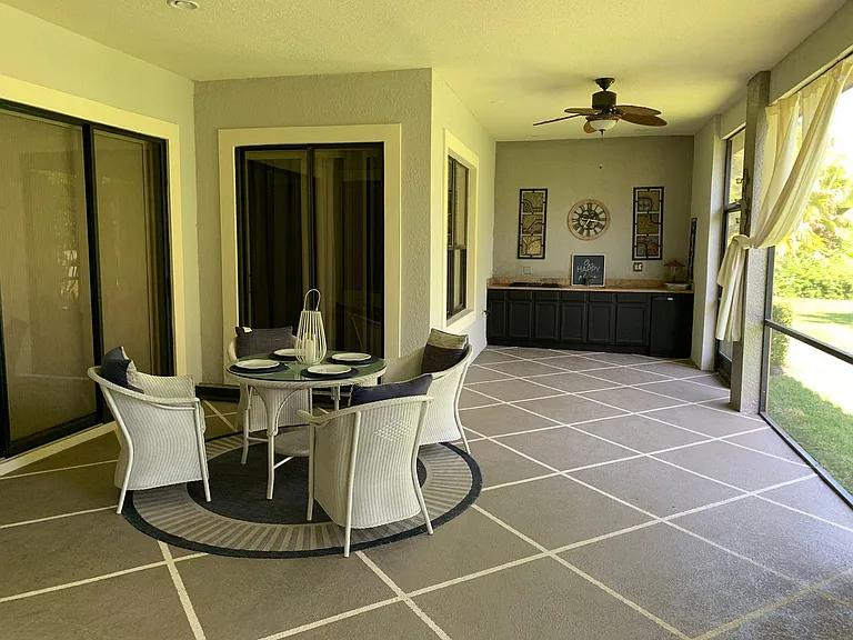 8314 Windsor Bluff Dr — Photo 17