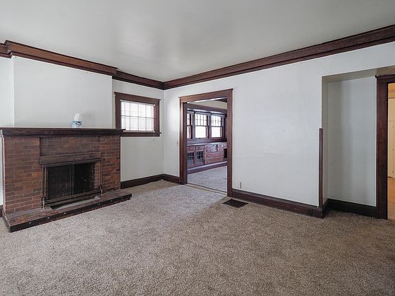 5th image of 936 W Lovell St