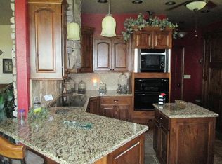 1102 S Stubbs Rd, Ulysses, KS 67880