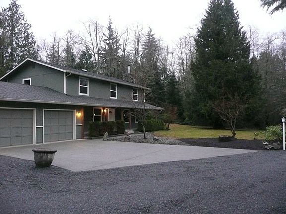 2nd image of 11909 49th St NE