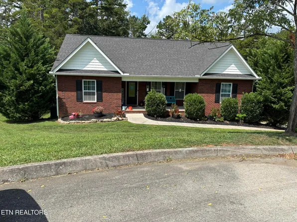 8221 Broken Rock Ln, Knoxville, TN 37924