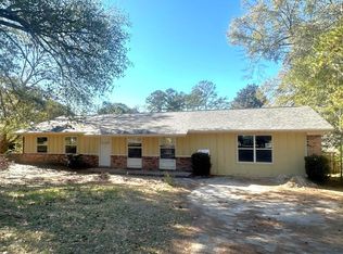 1944 Lawson Rd, Tallahassee, FL 32308