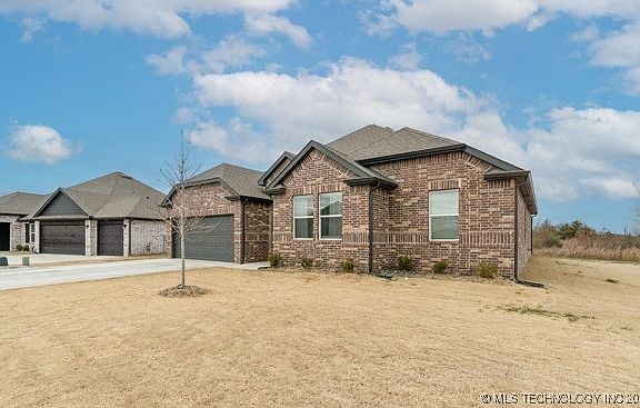 2nd image of 1503 Bluestem Dr
