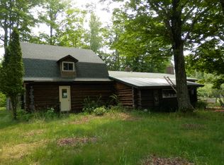 W17891 S Curtis Rd, Germfask, MI 49836