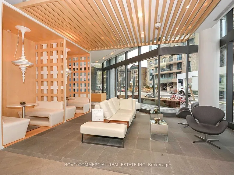 45 Charles St E #4802 — Photo 8