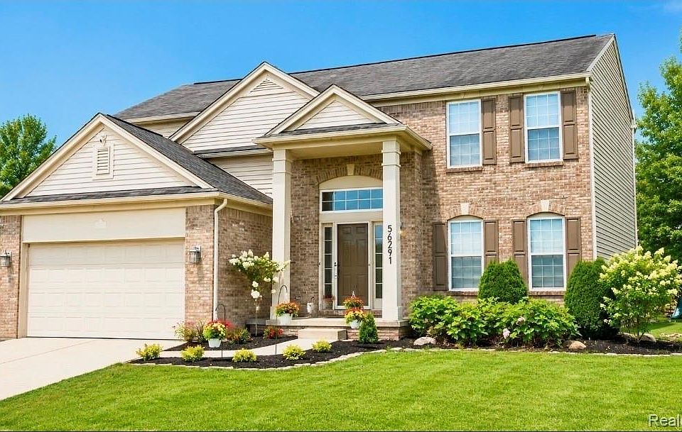 1st image of 56291 Hastings Dr