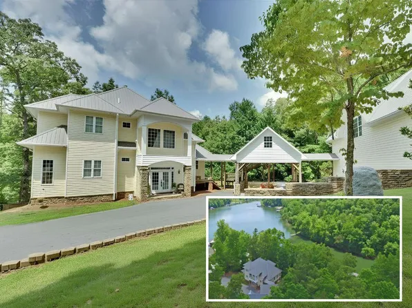 30 Berrong Dr, Hayesville, NC 28904