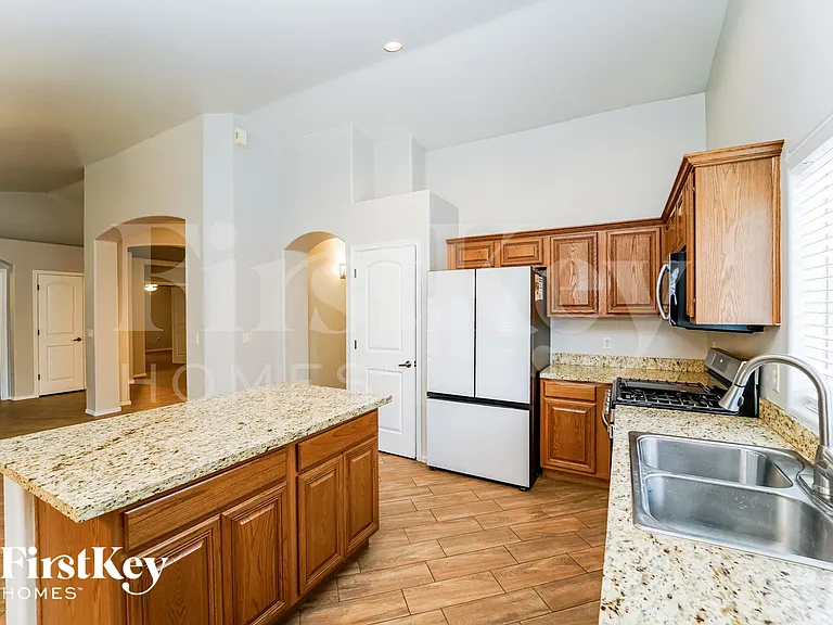 10180 E Corte Madera Fina — Photo 7