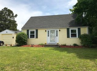 136 Missouri Dr, Warwick, RI 02886