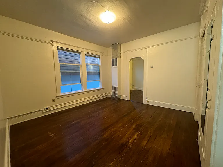 215 Pontius Ave N #23 — Photo 4