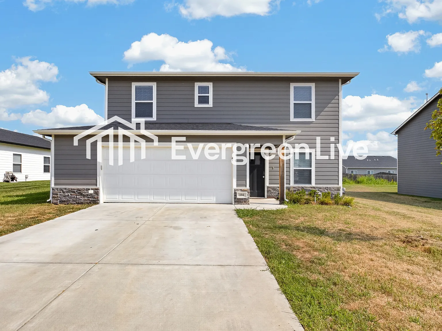 5 bed, 3.0 bath, 1803 sqft, $1,845 — Photo 1