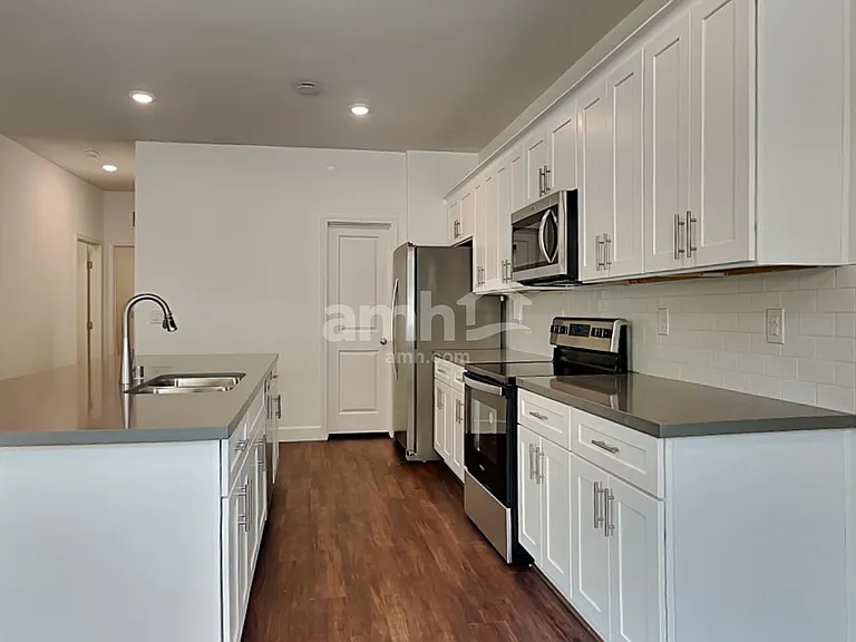 2726 Fierce Star Ave — Photo 3