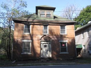407 Pershing Ave, Leechburg, PA 15656