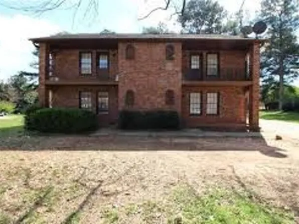 2131 Golfview Dr SE, Conyers, GA 30013