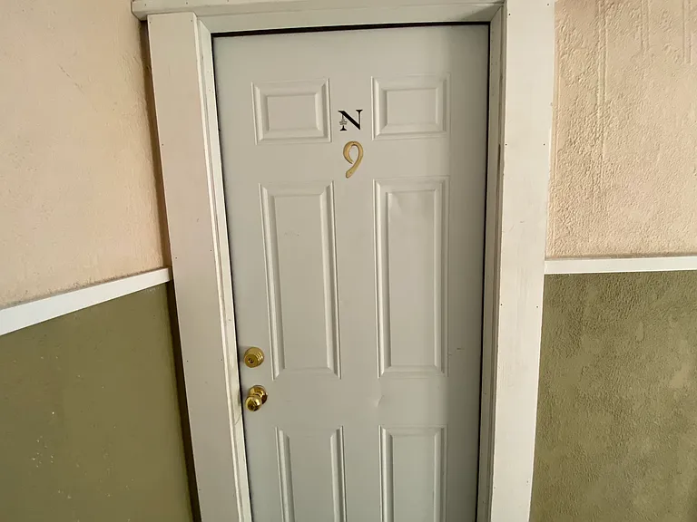 883 Huntington Ave — Photo 31
