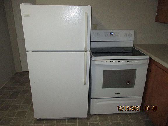 4th image of 610 9th Ave SW APT 13