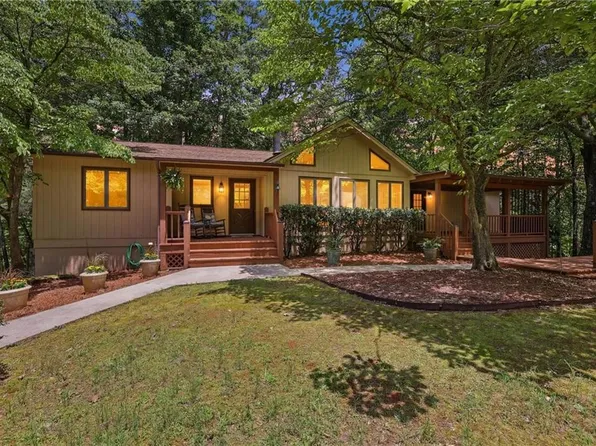 925 Horseshoe Bend Rd, Dahlonega, GA 30533
