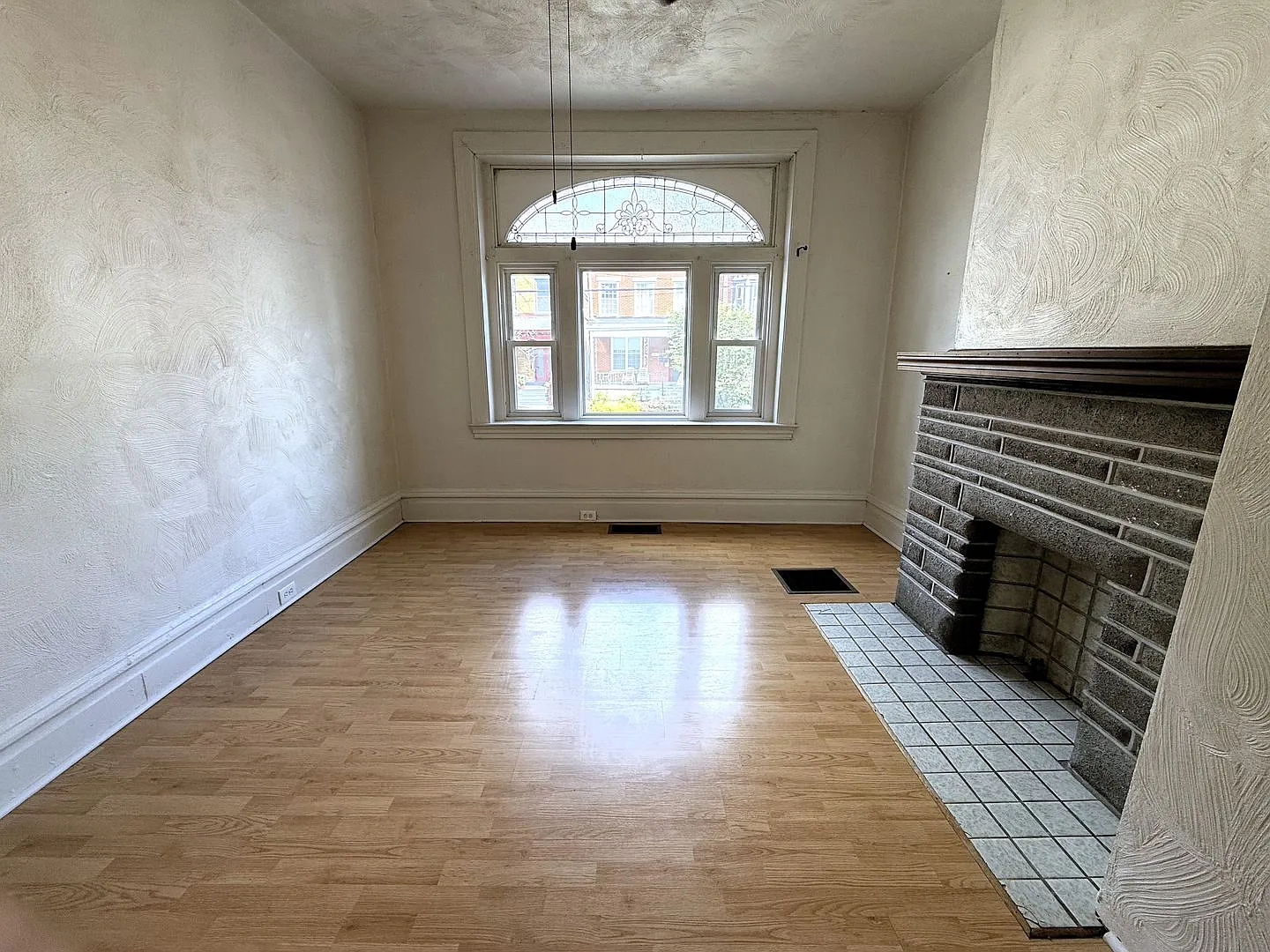 Shadyside - Apartments for Rent in Pittsburgh — Photo 3