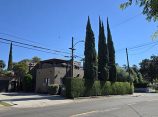 675 E Woodbury Rd #675, Altadena, CA 91001