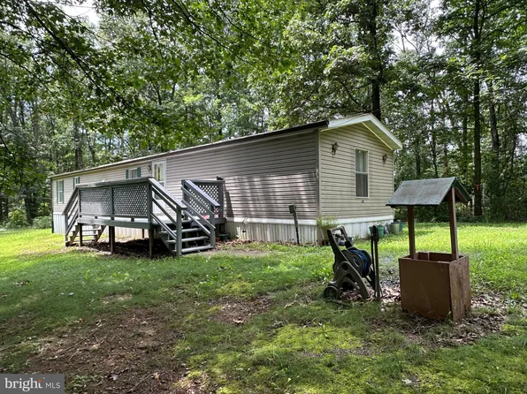 110 Winslow Dr, Augusta, WV 26704