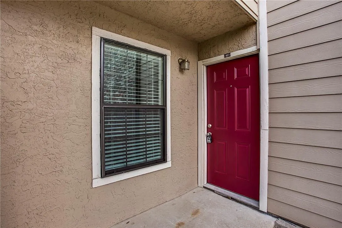 1 bed, 575 sqft, $1,295 — Photo 2