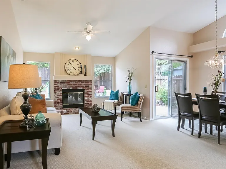 5217 Heather Pine Ct — Photo 5