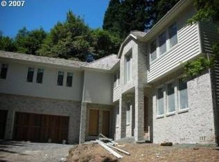 2071 SW Military Rd, Portland, OR 97219