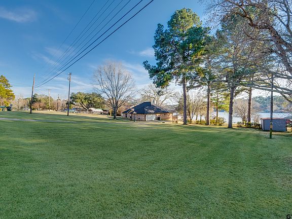 4th image of 15815 Cedar Bay Dr