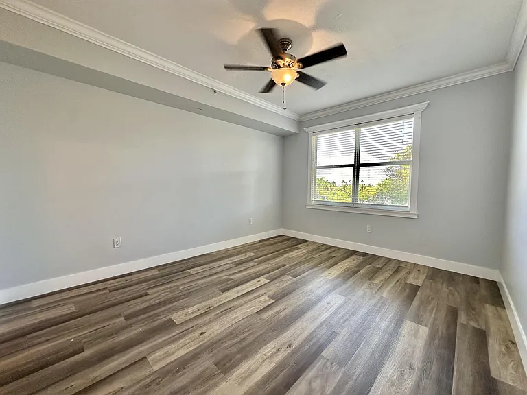 27 Royal Palm Way #406 — Photo 21