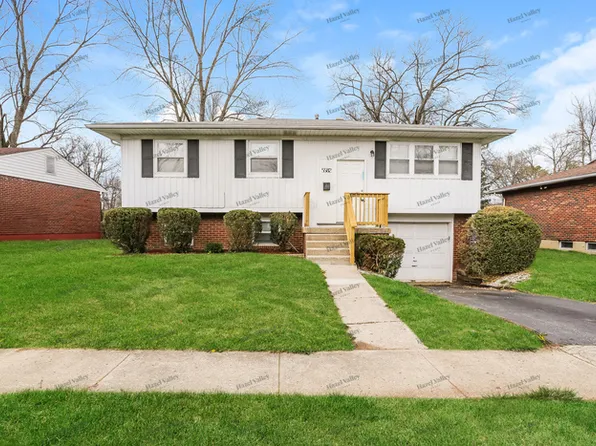 5582 Norcross Rd, Columbus, OH 43229