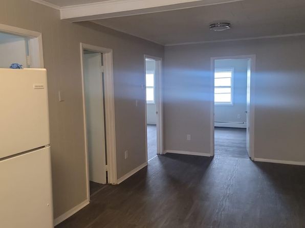 12 Elm St #4