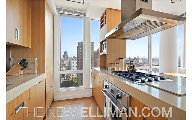 Rented by Douglas Elliman | media 6