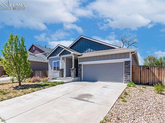 2nd image of 6778 Mandan Dr