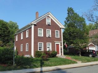 17 Dutcher St, Hopedale, MA 01747