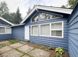 1235 Crescent Dr, Anchorage, AK 99508