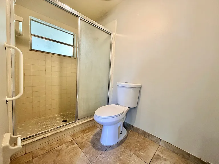 9237 Baton Rouge Dr — Photo 9