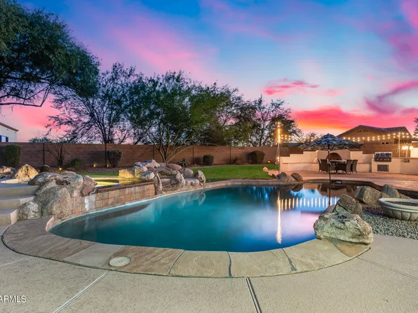 4309 W J J RANCH Road, Glendale, AZ 85310