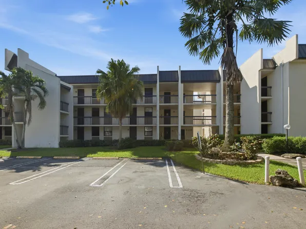 8409 Forest Hills Drive #206, Coral Springs, FL 33065