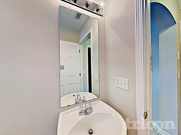 13130 Fennway Ridge Dr — Photo 16